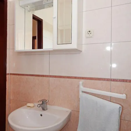 Apartment Luce Pag Town