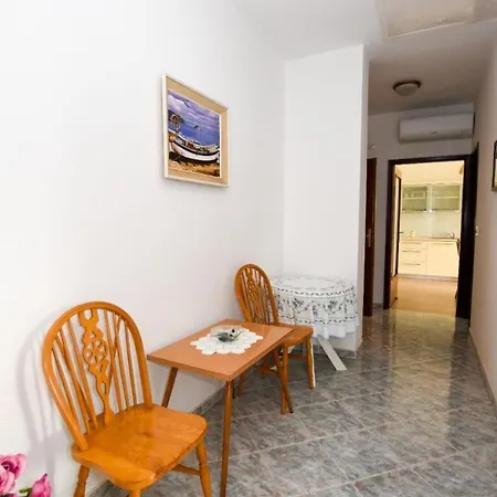 Apartment Luce