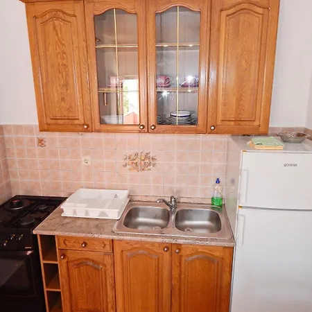Apartment Luce Pag Town
